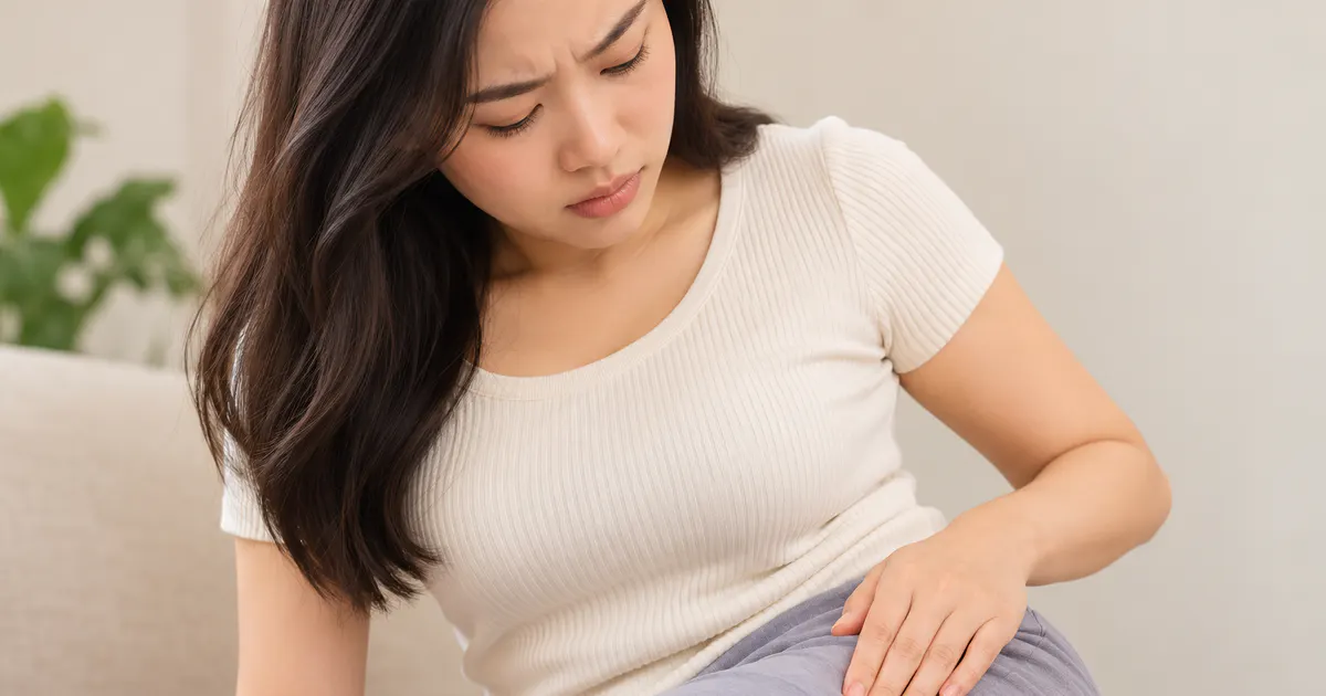 Minh họa nhận biết dấu hiệu kích ứng vùng da bên ngoài và tìm tư vấn y tế khi cần