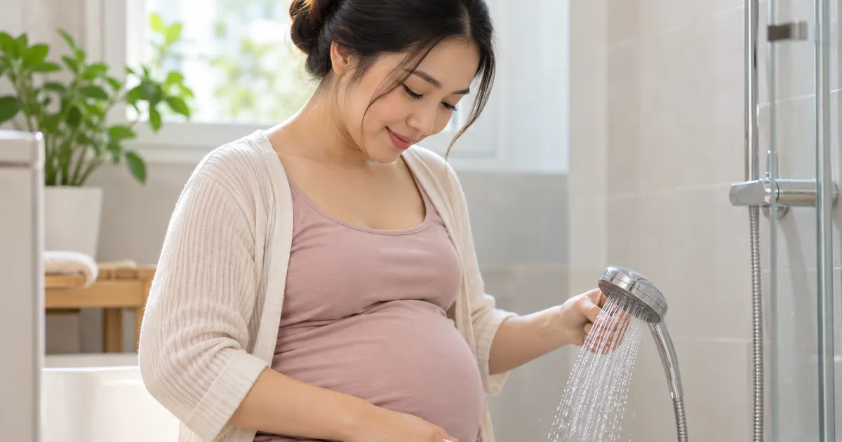 Mẹ bầu nên vệ sinh vùng kín bao nhiêu lần mỗi ngày với thói quen làm sạch nhẹ nhàng
