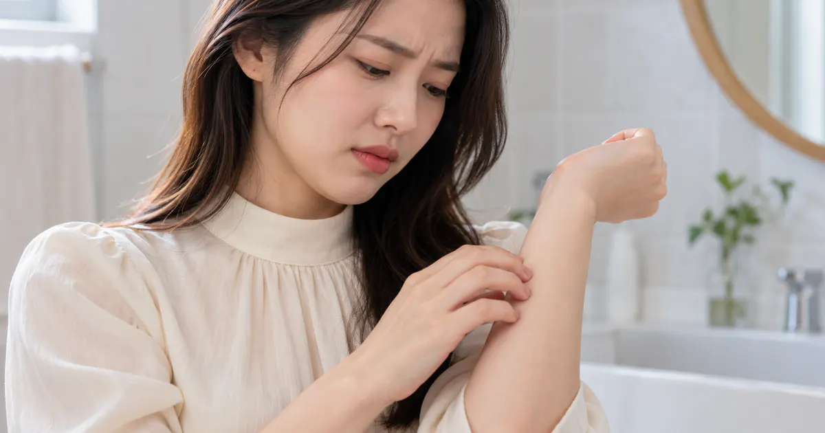 mùi hương trong dung dịch vệ sinh có thể gây khó chịu không và làn da nhạy cảm